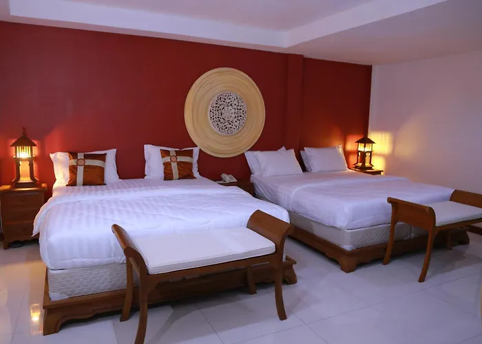 Upar Silom 3*
