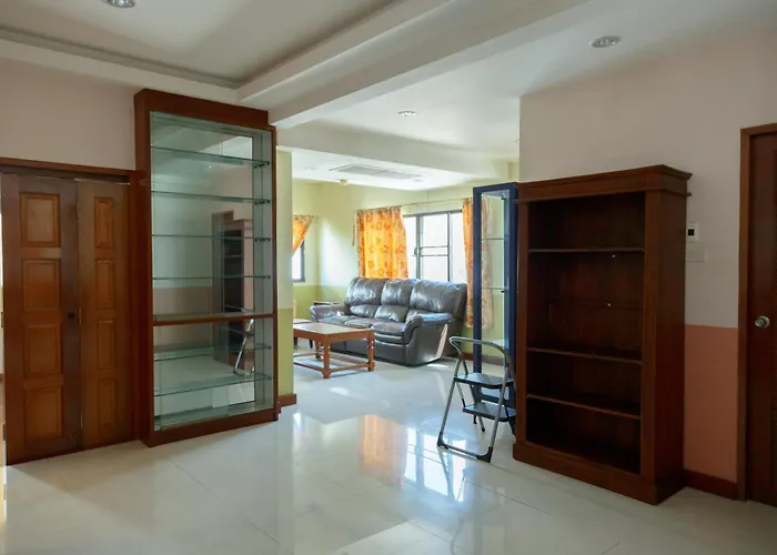 Hotel Upar Silom Bangkok