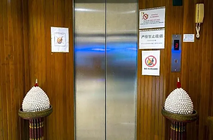 Upar Silom Hotel